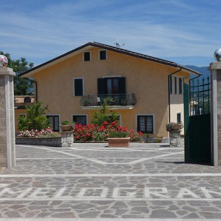 I Due Melograni Agriresort Tarano Zewnętrze zdjęcie