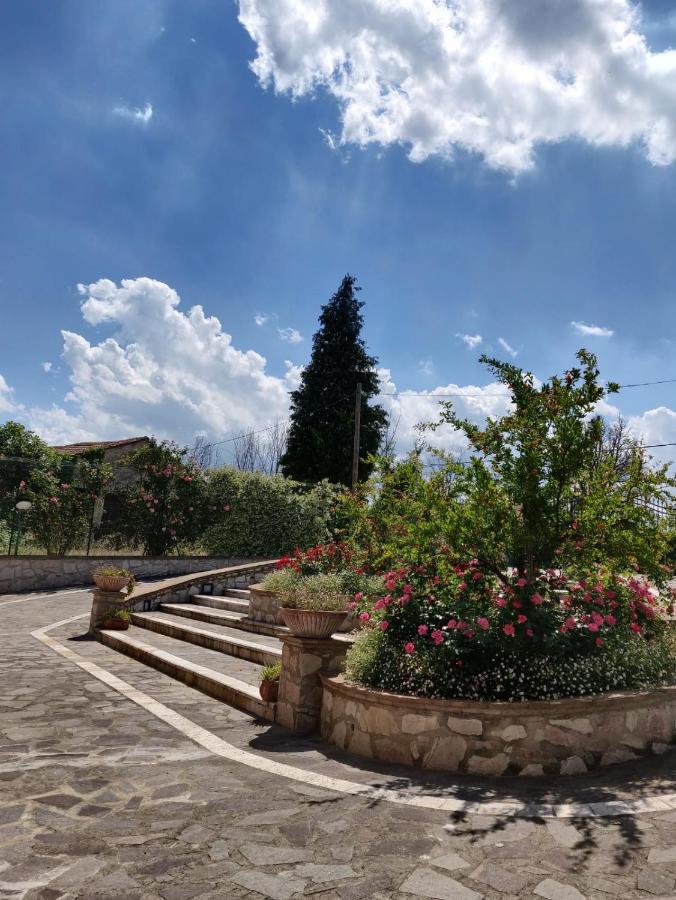 I Due Melograni Agriresort Tarano Zewnętrze zdjęcie