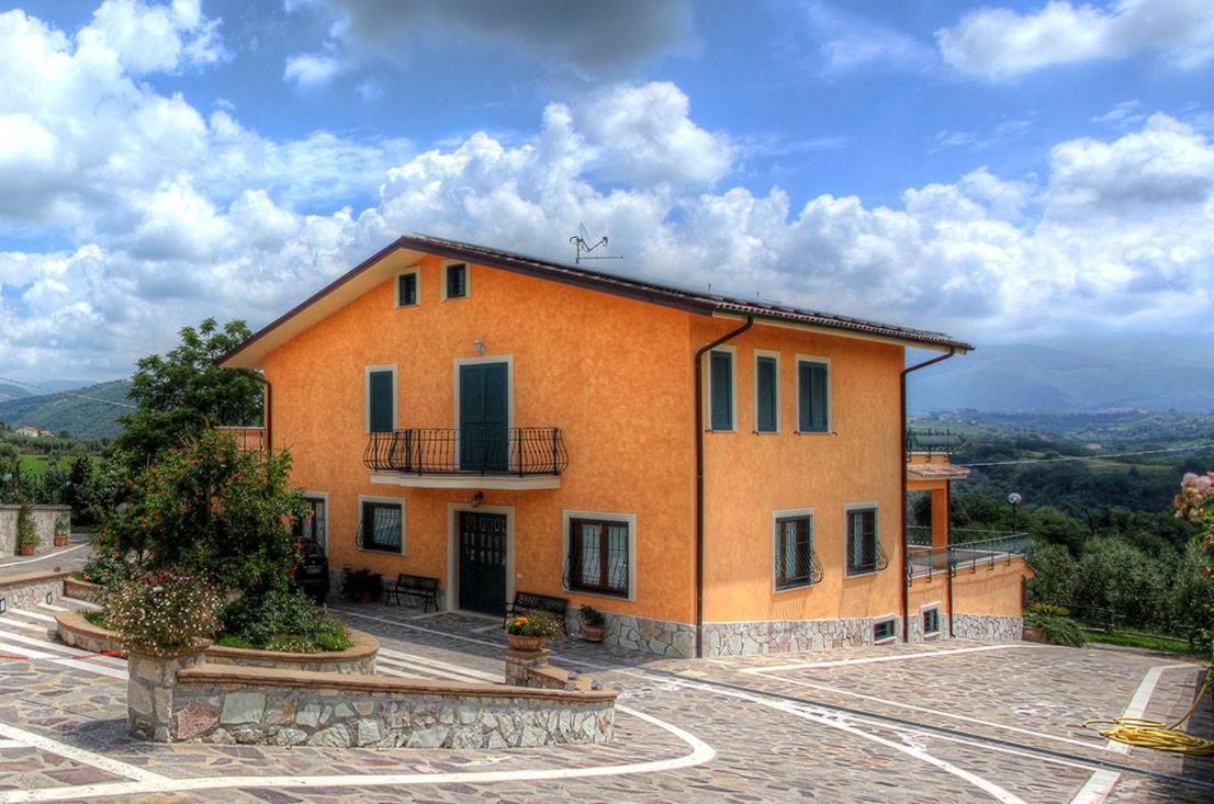 I Due Melograni Agriresort Tarano Zewnętrze zdjęcie