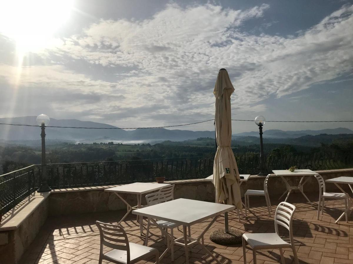 I Due Melograni Agriresort Tarano Zewnętrze zdjęcie
