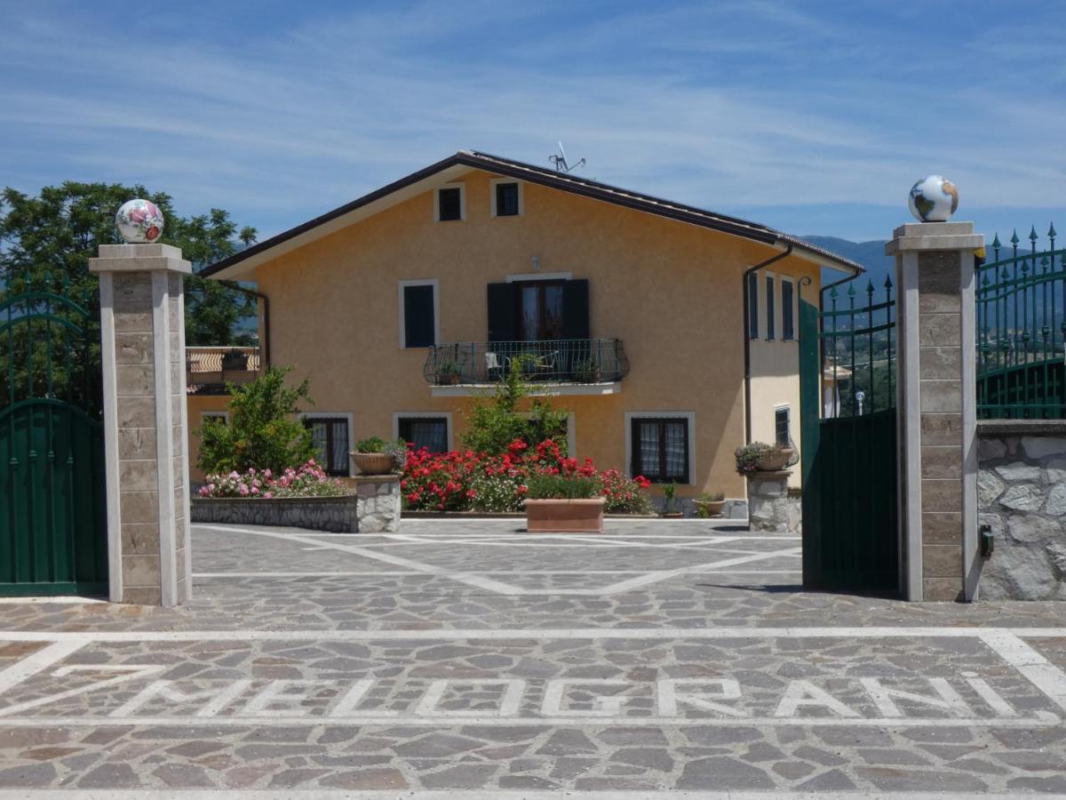 I Due Melograni Agriresort Tarano Zewnętrze zdjęcie