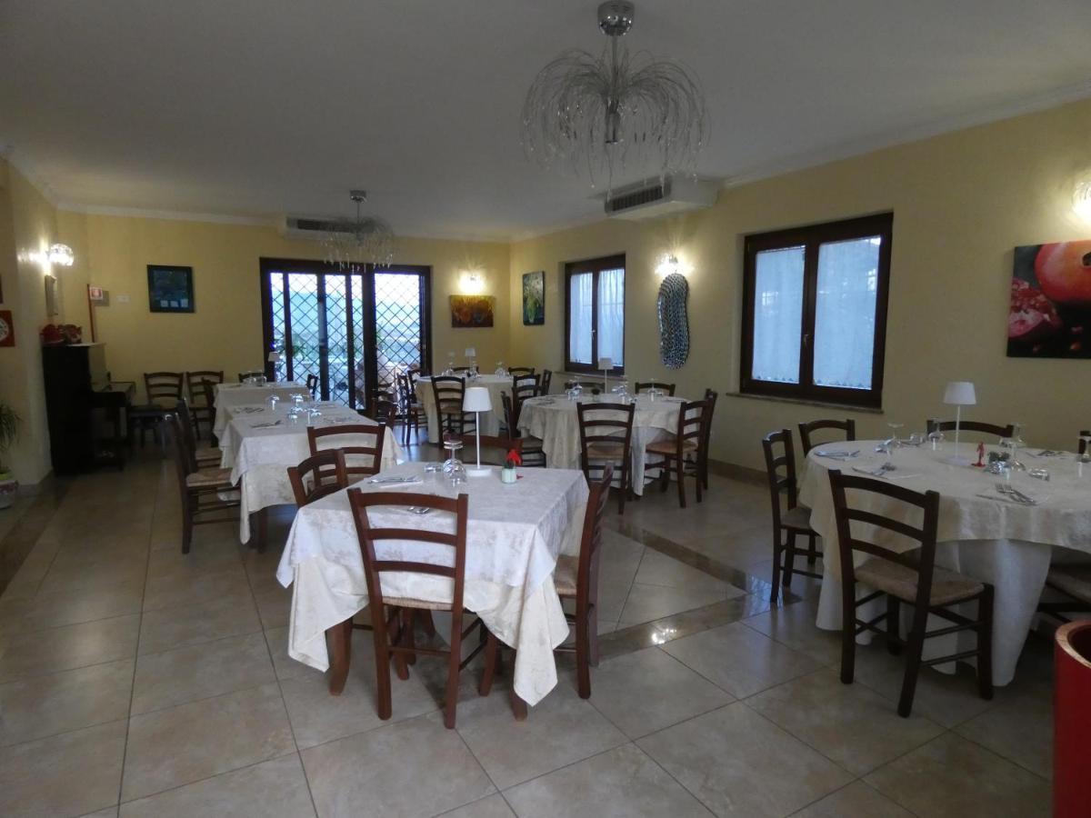 I Due Melograni Agriresort Tarano Zewnętrze zdjęcie